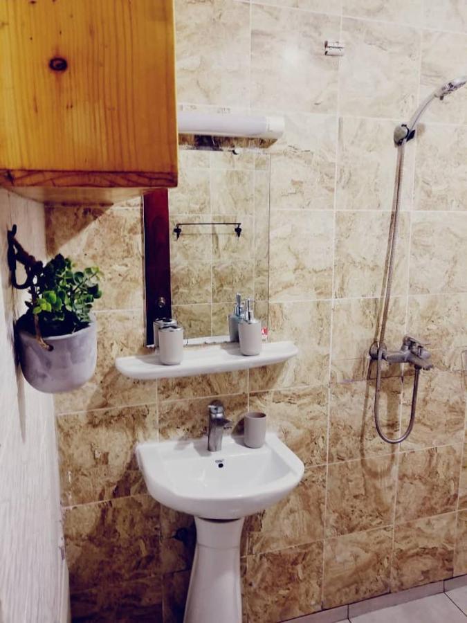 Aparthotel Stone House - Makepe, Duala Zewnętrze zdjęcie