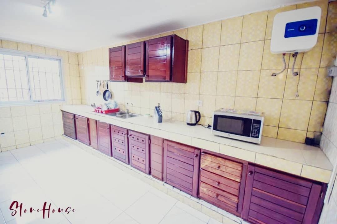 Aparthotel Stone House - Makepe, Duala Zewnętrze zdjęcie